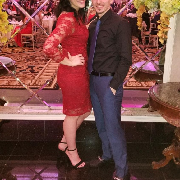 Dress - Picture 1 of 4